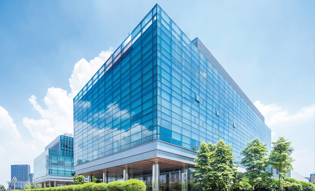 Dual-reflective window film in office park 